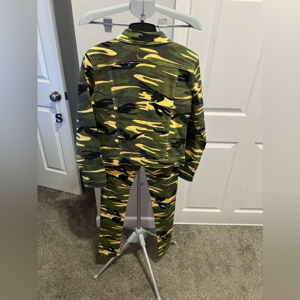 Blue Topic Yellow & Green Camo Denim Jacket & Matching Pants Size Small-… - Picture 2 of 13